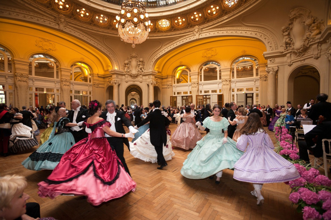Valcer „Na lepom plavom Dunavu“ putuje u svemir brzinom svetlosti: Koncert za vanzemaljce (FOTO)