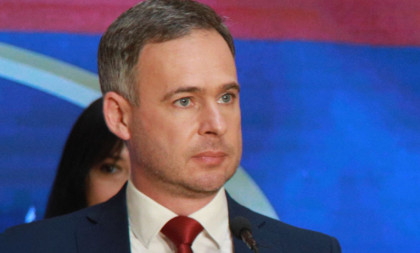 Tužilaštvo pokrenulo istragu zbog lažnih SMS poruka članovima SNS! U prostorijama Aleksićeve stranke nađeni omoti SIM kartica