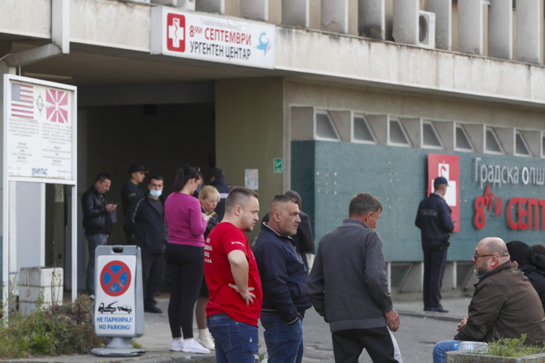 Novi snimak iz diskoteke u Severnoj Makedoniji: Bukti krov, varnice prekrile nebo (VIDEO)