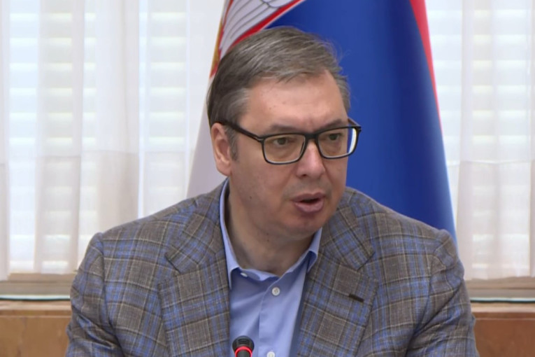 Održana sednica Vlade Srbije! Vučić: Mora da se odgovara za laži o zvučnom topu!