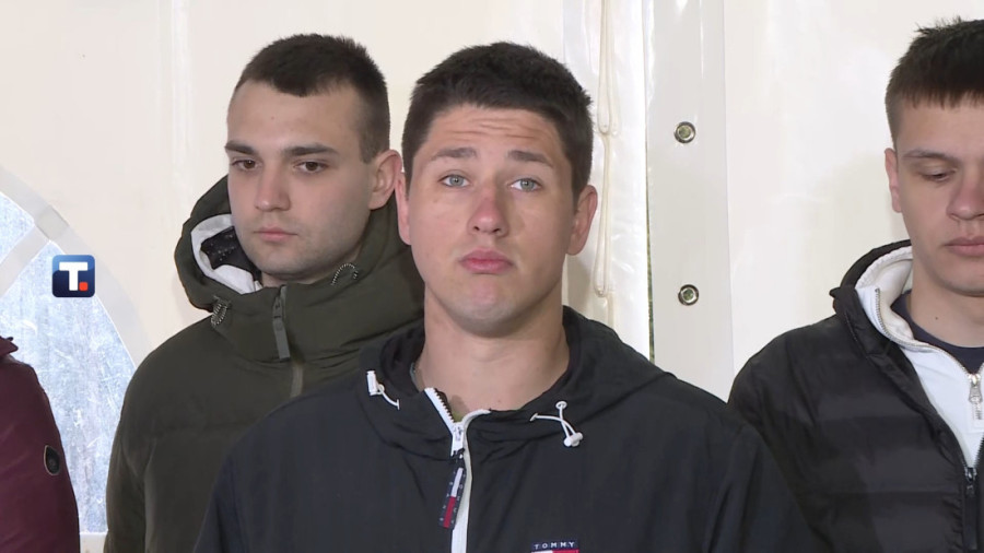 Studenti koji hoće da uče obratili se iz Pionirskog parka: Podneli smo krivičnu prijavu protiv rektora Vladana Đokića (VIDEO)