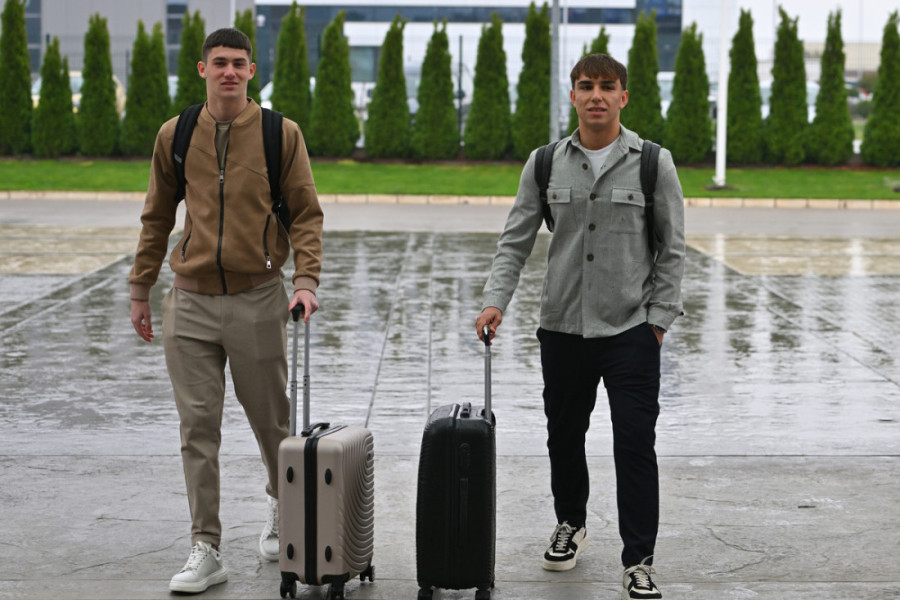 Piksi ga je "izribao" javno, a na okupljanje je stigao među prvima (FOTO)