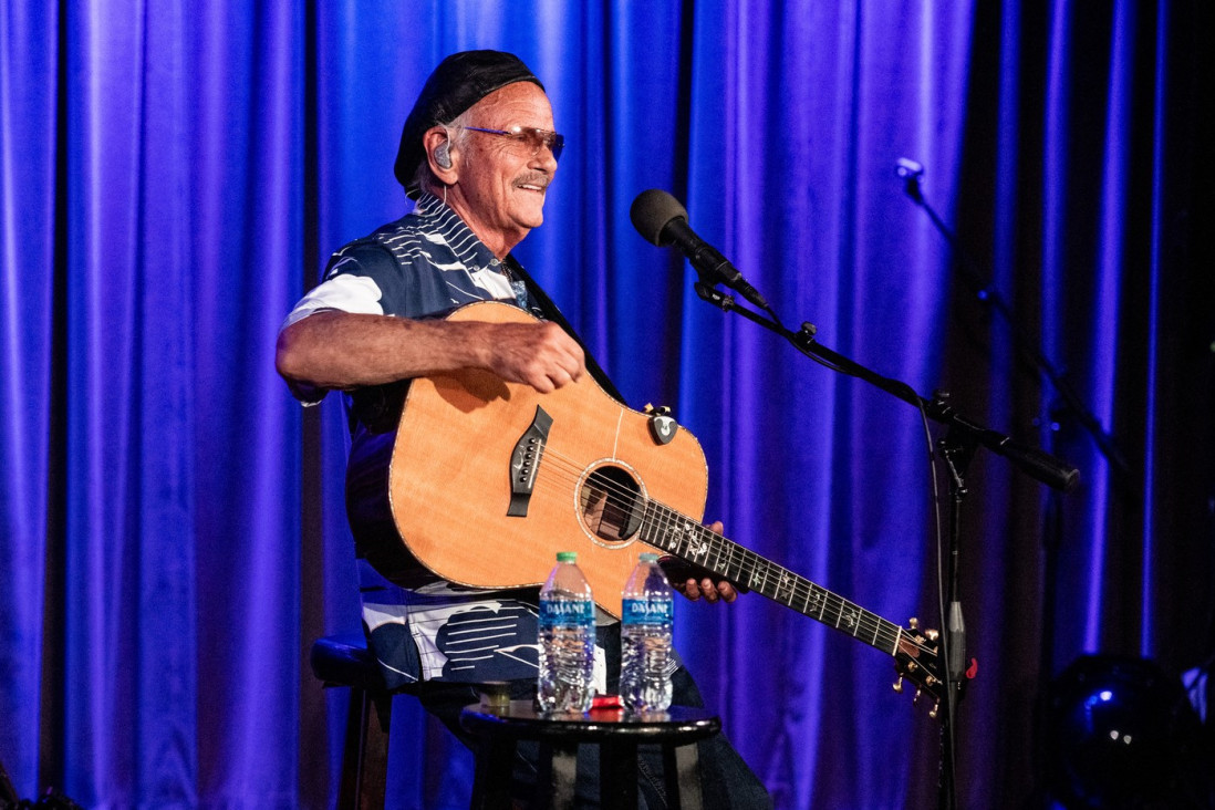 Umro poznati pevač: Udovica potvrdila tužne vesti