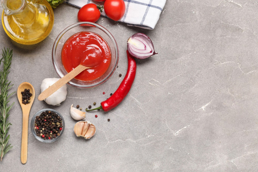 Prljavština nestaje u trenu: Efikasni trikovi za čišćenje baštenskog nameštaja uz pomoć stvari koje već imate