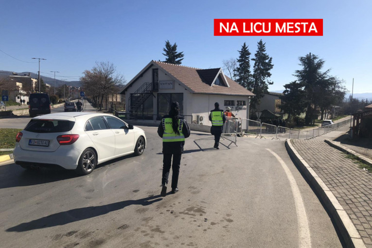 Opsadno stanje u Kočanima: Policajci na svakih 10 metara, dron nadleće groblje! Danas se sahranjuje 30 mladih (FOTO/VIDEO))