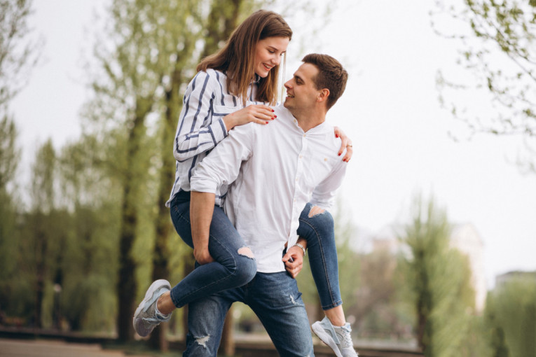 Ljubav nije dovoljna: Brutalne istine o braku koje mnogi shvate prekasno