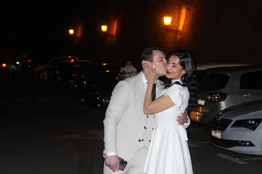 "To mi stvara pritisak!" Tanja Savić progovorila o intimi s Mukijem, pa otkrila važan detalj