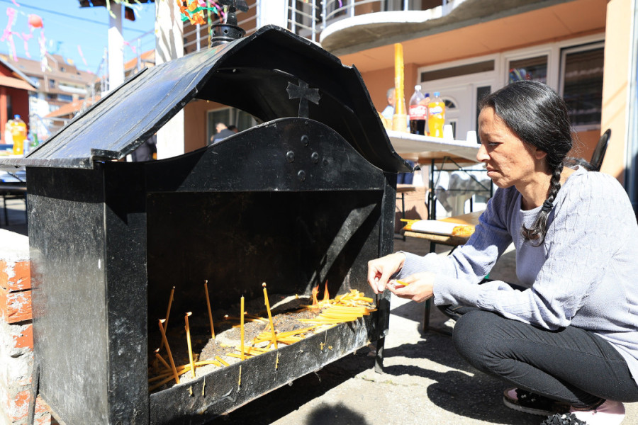 Romi u Srbiji obeležavaju praznik Tetkica Bibija: Svečanosti u Kragujevcu i Beogradu (FOTO)