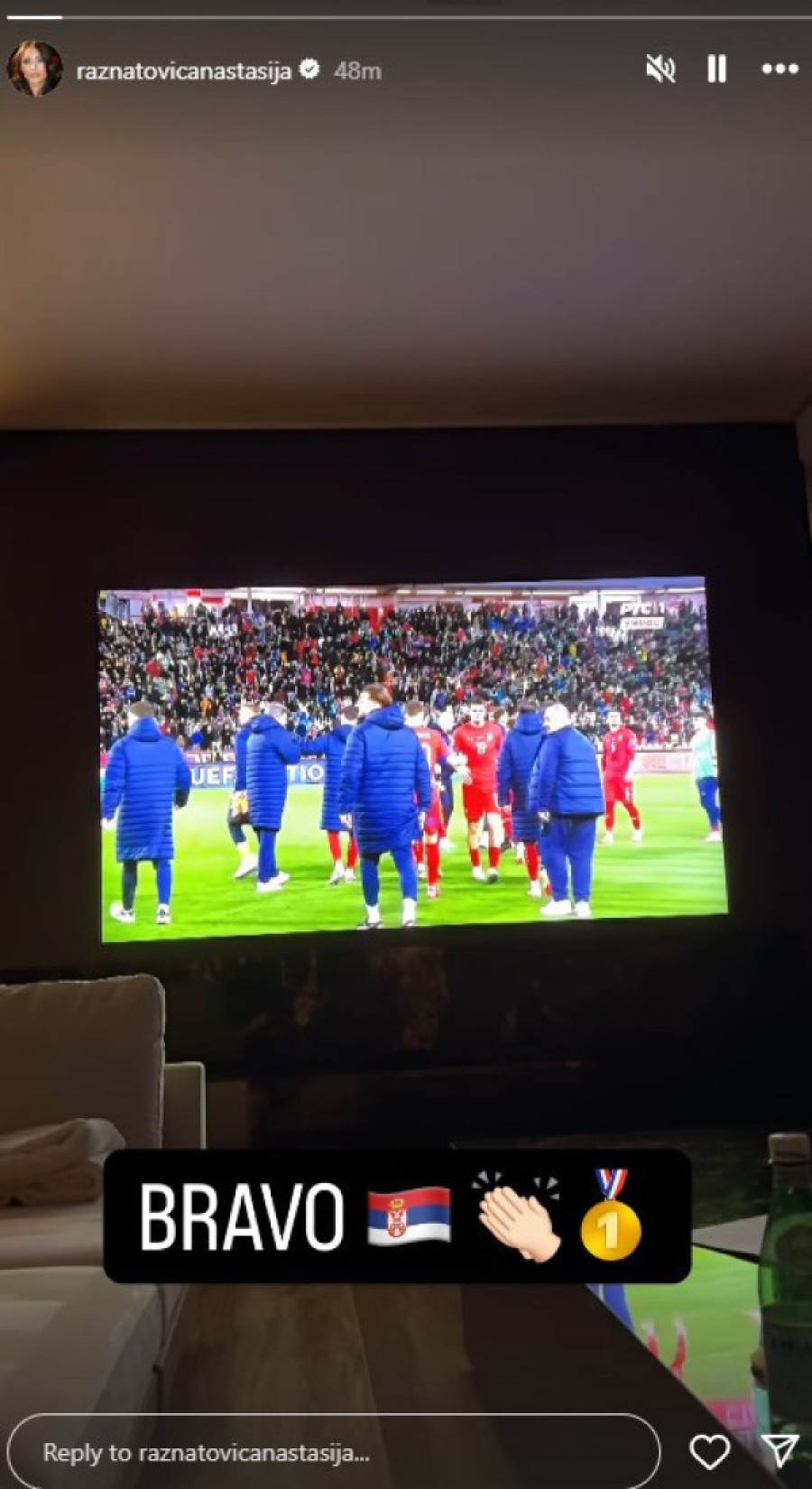 Slavi se u domu Anastasije Ražnatović: Pevačica puca od ponosa i sreće zbog Gudelja, pa mu se javno obratila