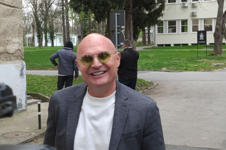 Žestoka svađa u "Zvezdama Granda"! Viki Miljković popustile kočnice: Žena i deca te ne slušaju!