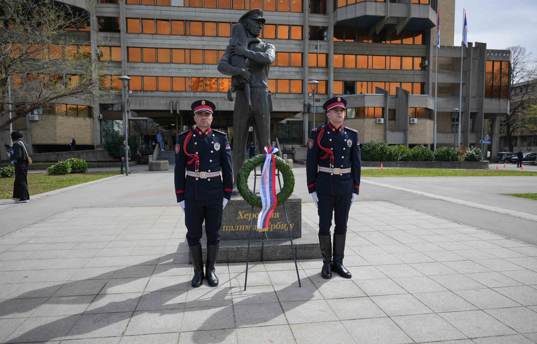 Dačić: Heroji koji su tokom NATO agresije dali živote za Srbiju neće biti zaboravljeni
