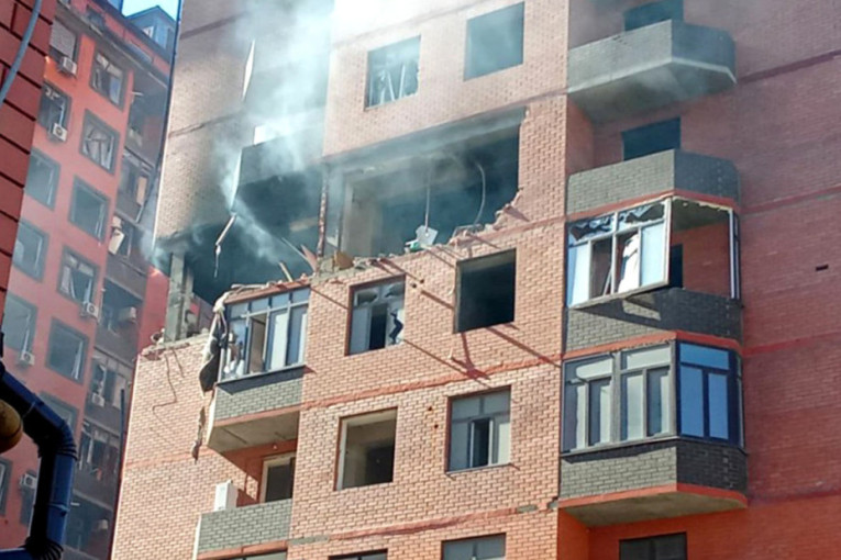 Haos u Mahačkali: Dve eksplozije gasa u sat vremena, zgrada bila nelegalna! (VIDEO)