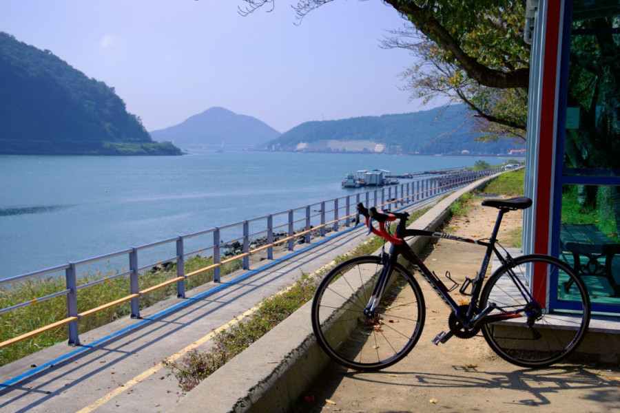 Inspiracija bez granica: Baka (66) putuje svetom na dva točka, a cilj joj je da obiđe čak 100 zemalja