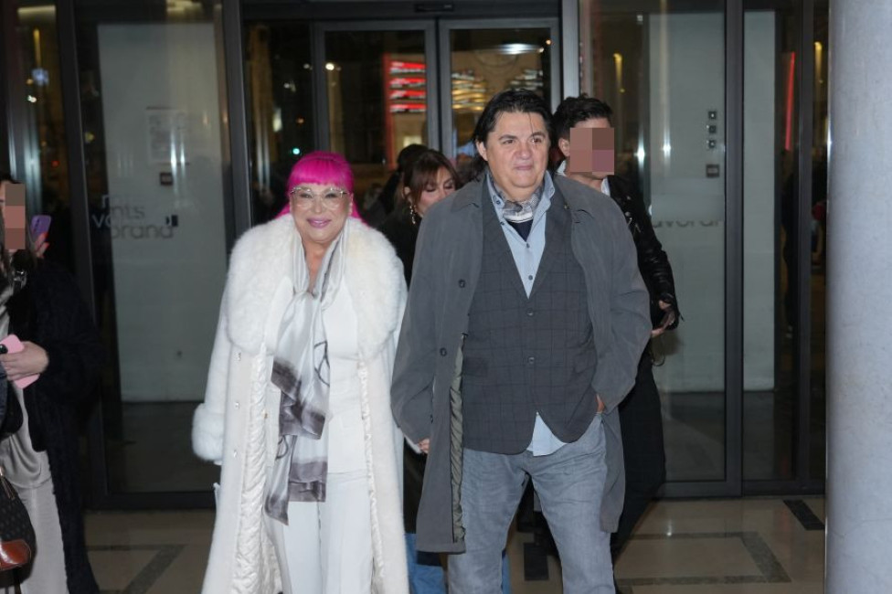 Počele pripreme za svadbu veka: Zorica i Kemiš uređuju ljubavno gnezdo, tu je i raskošan bidermajer!