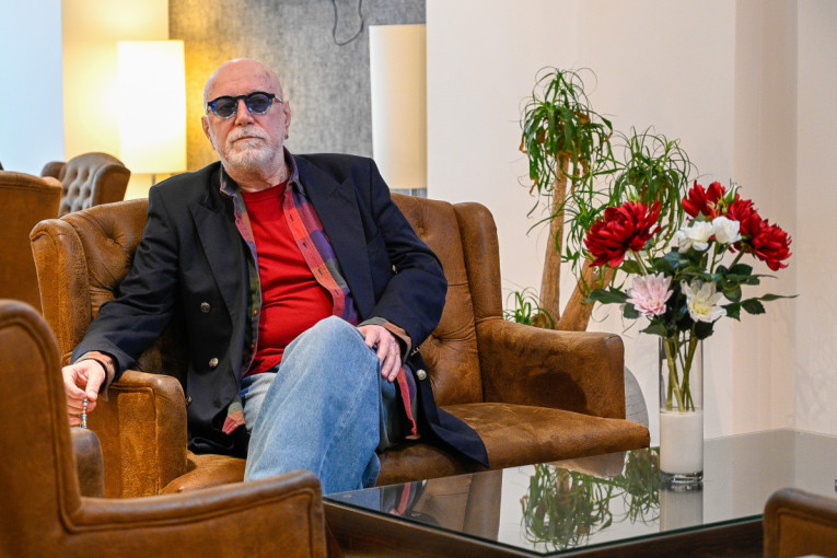 Sedenje ubija! Kardiolog otkriva najjednostavniji pokret koji spašava od "smrtonosnih ugrušaka"