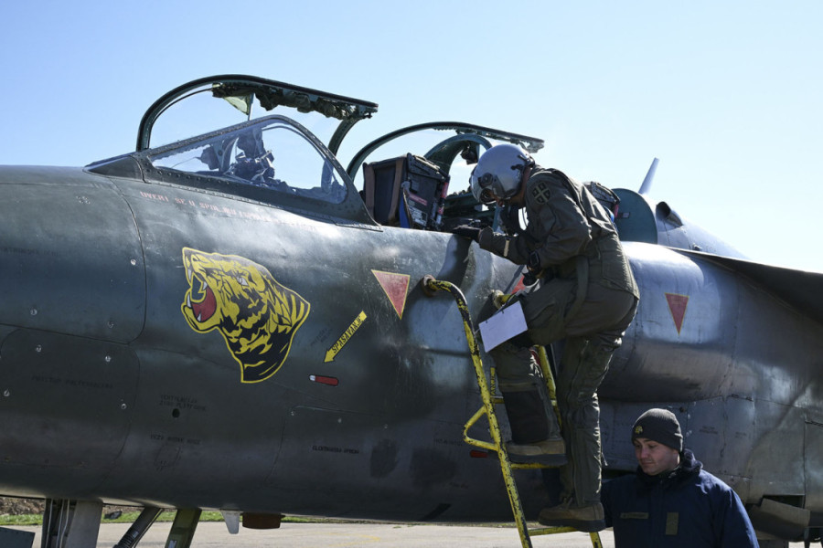 Pogled iz ptičje perspektive: Mladi piloti Vojske Srbije otkrivaju tajne neba! (FOTO)