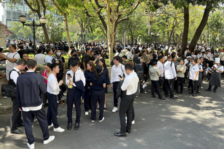 Porodica zavijena u crno: Otac ubijen pred troje dece dok ih je učio da voze bicikl!