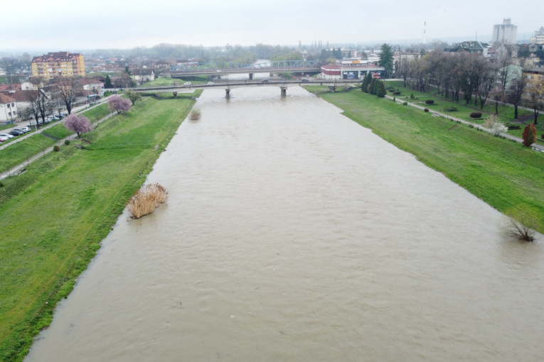 Da li treba da se zabrinemo? Na celom toku Save proglašena redovna odbrana od poplava! Evo kakvo je stanje na rekama u Srbiji (FOTO/VIDEO)