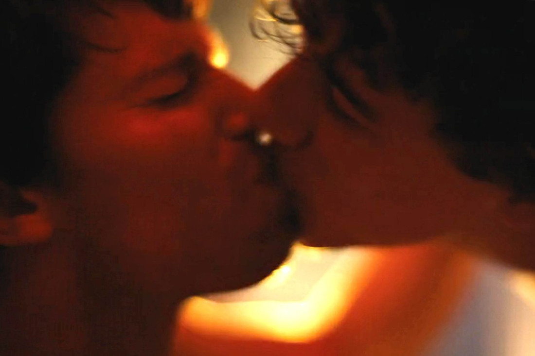 Scene gej incesta su bile toliko šokantne, da su neki glumci odustali: Otkriveni detalji sa snimanja "Belog lotosa" (FOTO/VIDEO)