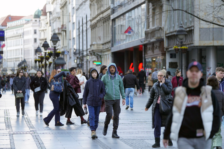 Danas do 17 stepeni, a noć donosi obrt! Stiže kiša!