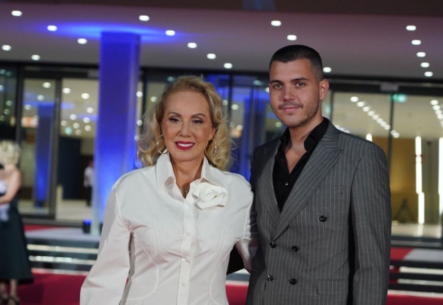 Evo ko će pevati kod Brene i Bobe na slavi! Biće veselo do kasno u noć