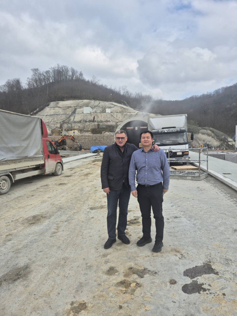 Veliki dan za stanovnike zapadne Srbije: Asfalt stiže do Požege – Srbija korak bliže bržoj vezi ka Crnoj Gori (FOTO)
