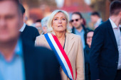 Le Pen potvrdila! Kandiduje se za predsednicu Francuske sledeće godine