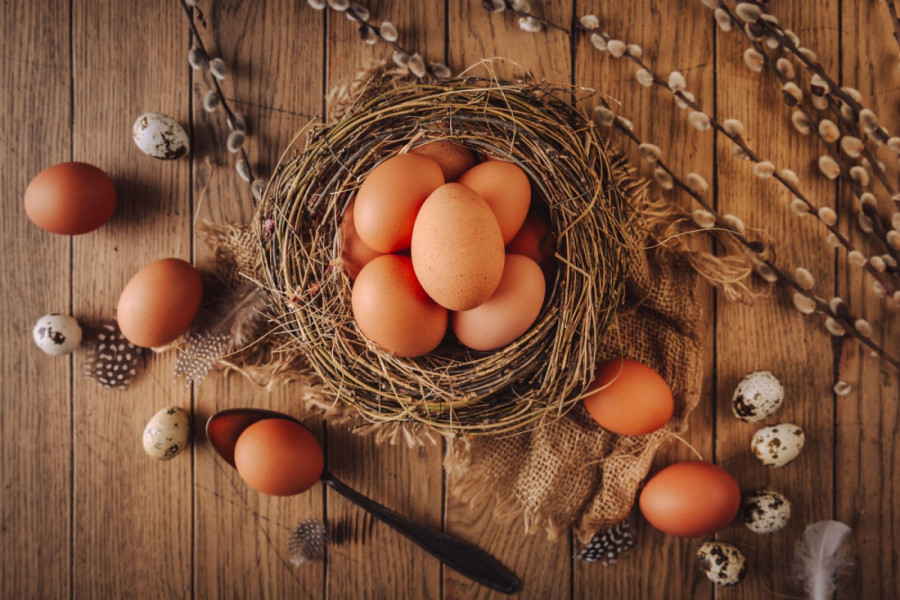 Prirodni materijali i jaja farbana lukovicom: Rustična estetika ne izlazi iz mode - pogotovo ne ovog Uskrsa