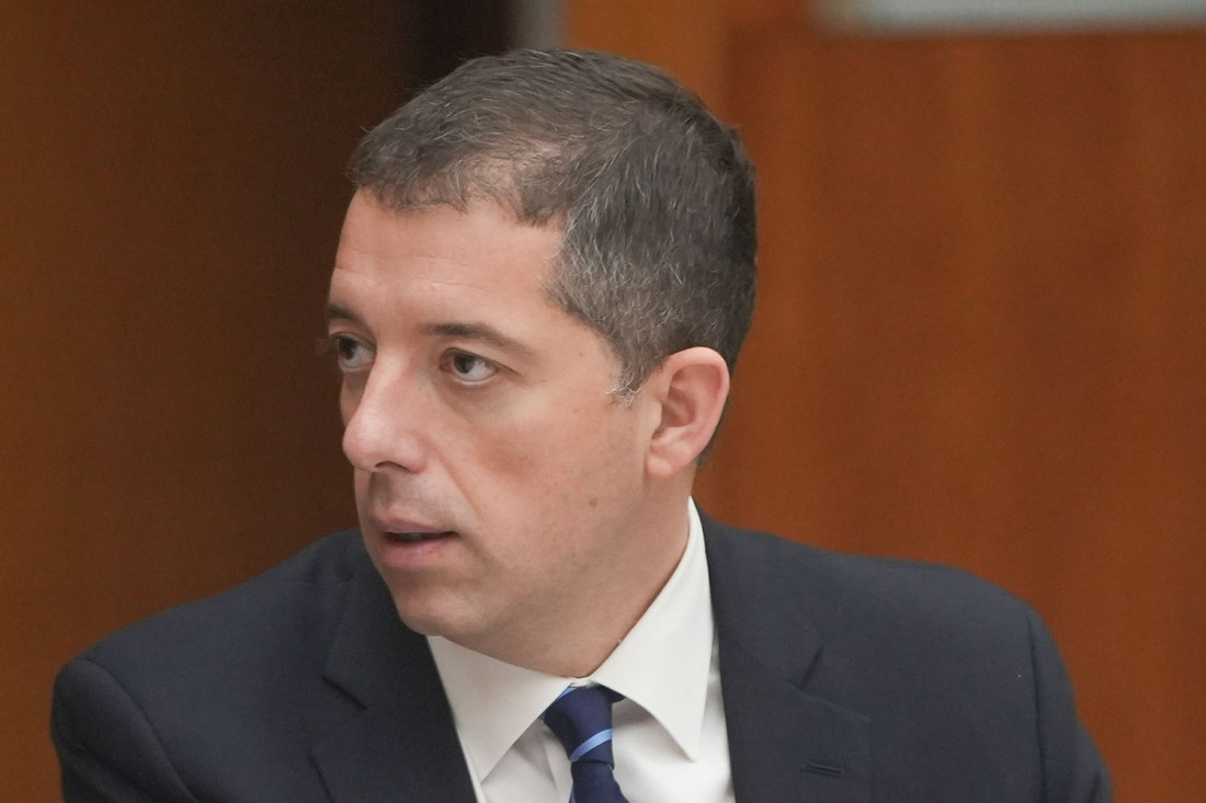 Đurić uzvraća udarac Bećiroviću: Nadrealne optužbe na račun Vučića!