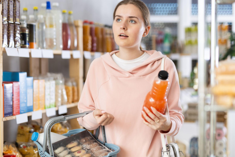 Stiže frižider koji radi za vas: AI olakšava pripremu obroka i kupovinu namirnica (FOTO)