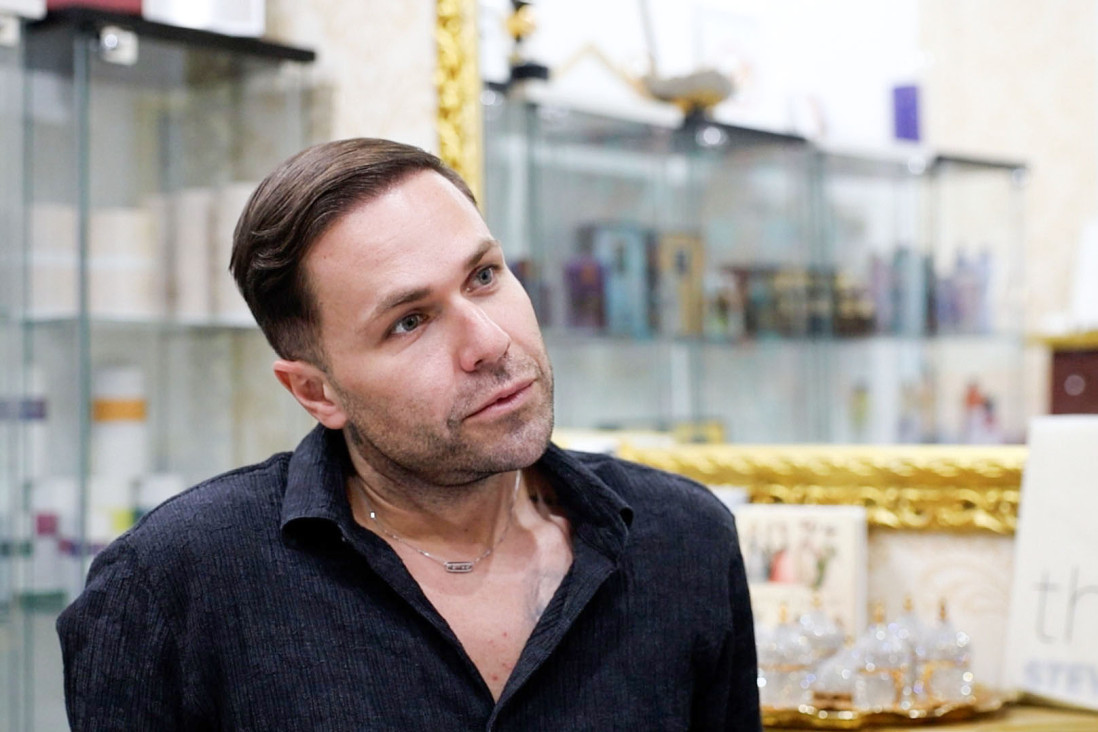 Cecin frizer šokirao: "Svaka druga žena sa javne scene nema kosu"