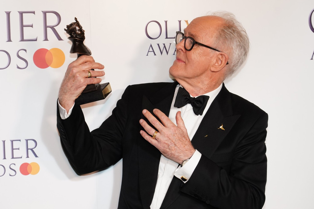 Džon Litgou dobitnik nagrade "Olivije": Pobedio Ejdrijena Brodija, a nikad ne biste pogodili gde će je čuvati (FOTO/VIDEO)