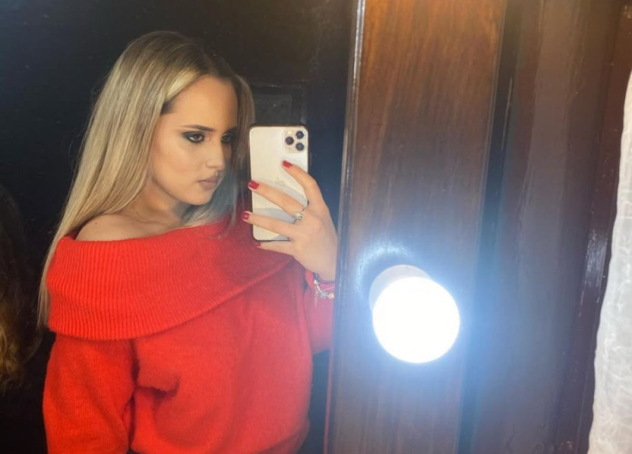 Naša influenserka pobegla od oca, zatrudnela, a sada otkrila i pol bebe: Vrišti od sreće (VIDEO)