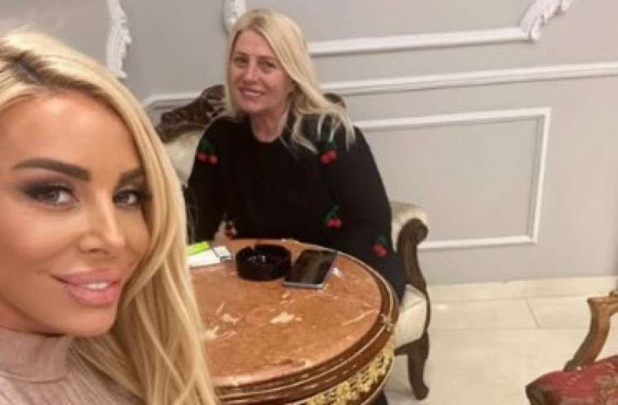 Majka Bojane Lazić je prava bombetina: Voditeljku je rodila ova prelepa plavuša (FOTO)