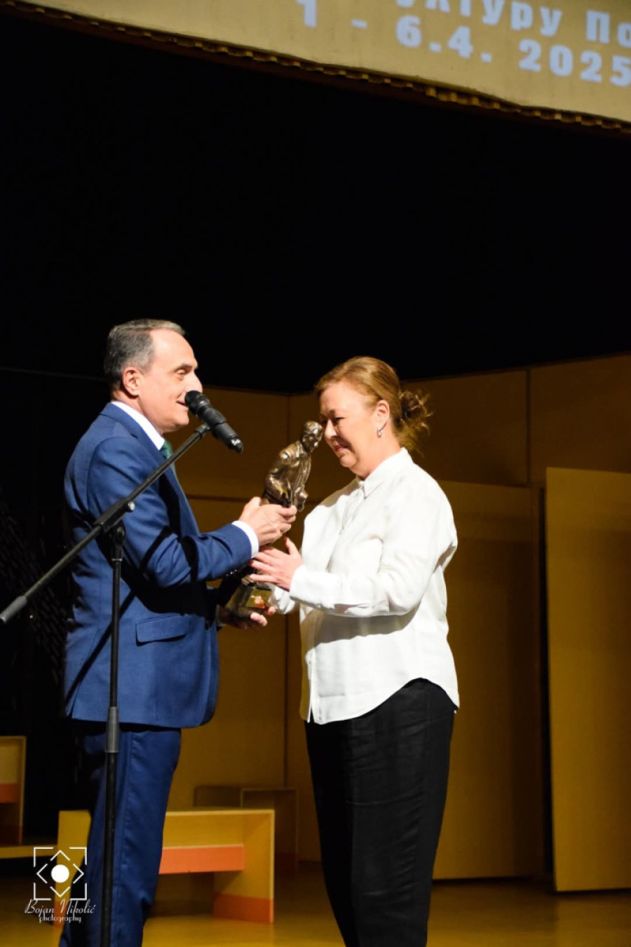 Biljana Keskenović dobitnica statuete "Milivoje Živanović": Maestralna u ulozi kojom je dotakla vrh glumačke umetnosti (FOTO)