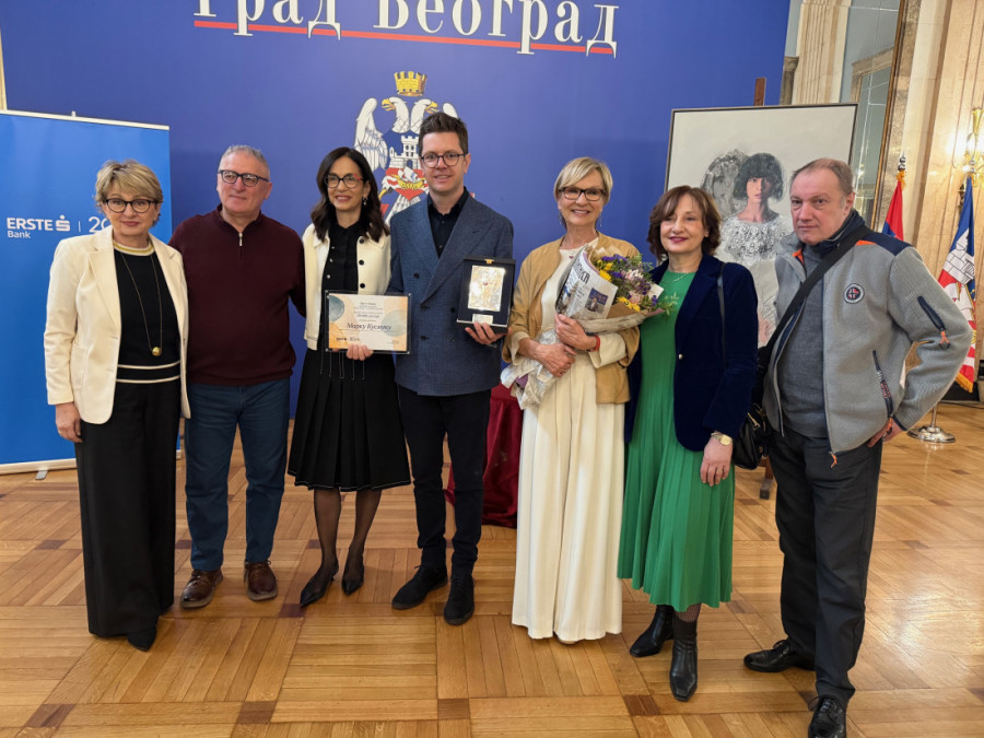 Slikaru Marku Kusmuku uručena nagrada "Momo Kapor": Njegov emotivni govor nikoga nije ostavio ravnodušnim (FOTO)