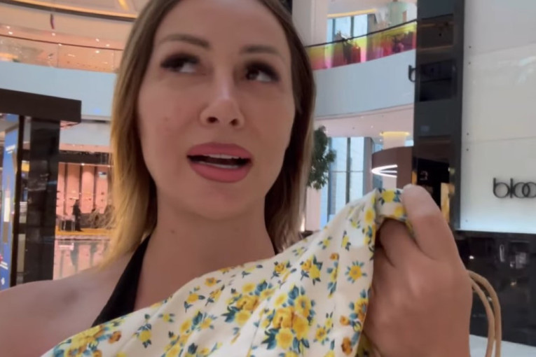 Macu Diskreciju policija izbacila iz tržnog centra: Ovo nije prvi put!