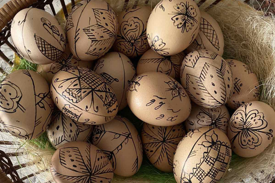 Iz srca Srbije do Austrije: Svaka šara baka Zlate je zavet (FOTO)