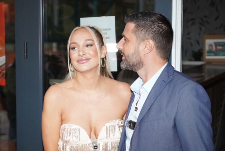 "Moje savršeno veče": Nećete verovati šta Luna Đogani radi kad je sama (FOTO)