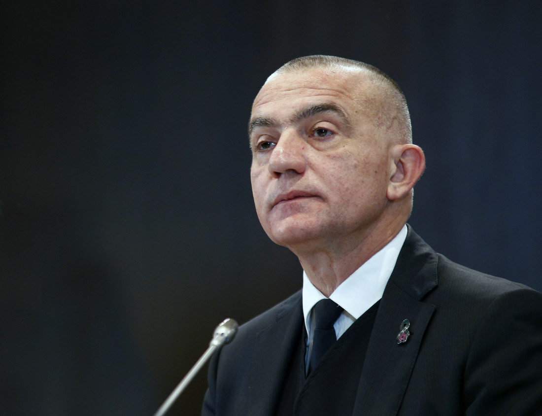 Ministar pravde jasan: Nenadić da se izuzme iz predmeta "nadstrešnica" - ima fotografije sa licima u postupku