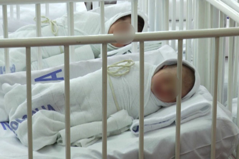 Bebi-bum u Čačku: Za 24 sata rođeno čak sedam beba!
