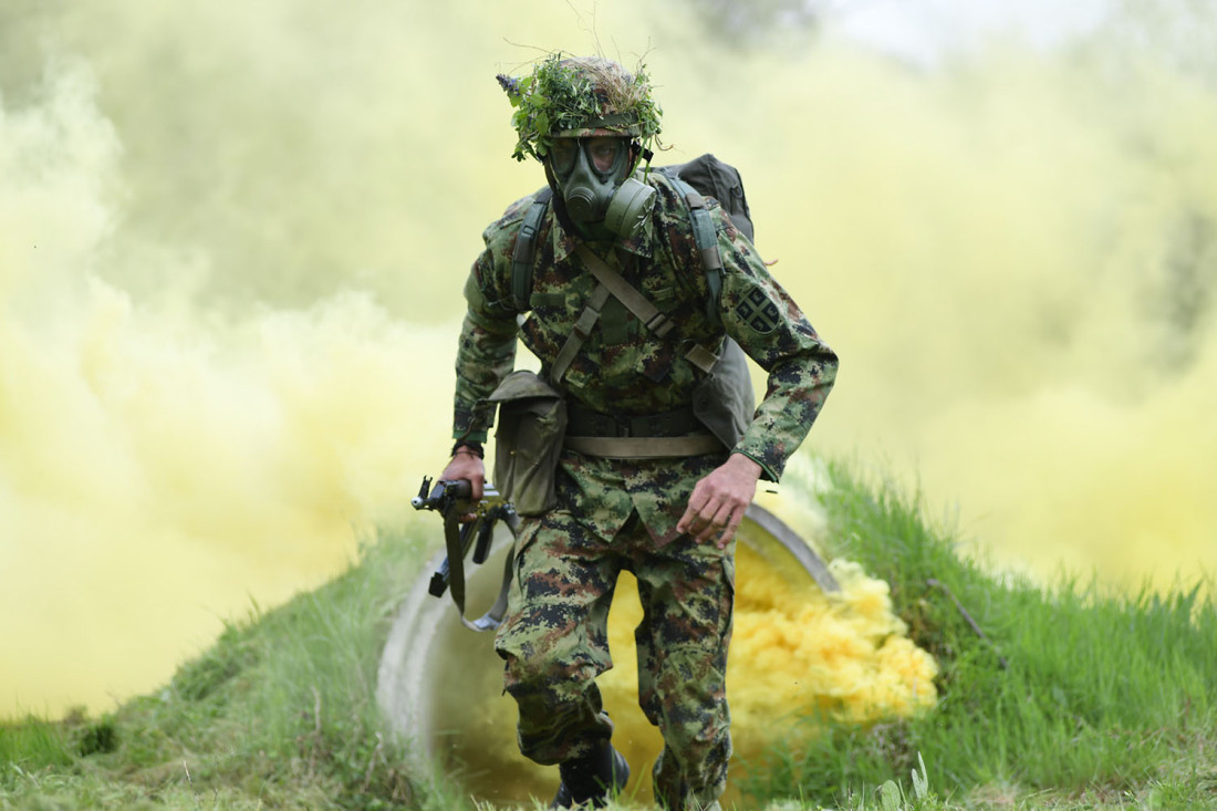 Logorovanje, oružje, znoj i čast: Martovska generacija vojnika pokazala zube (FOTO)