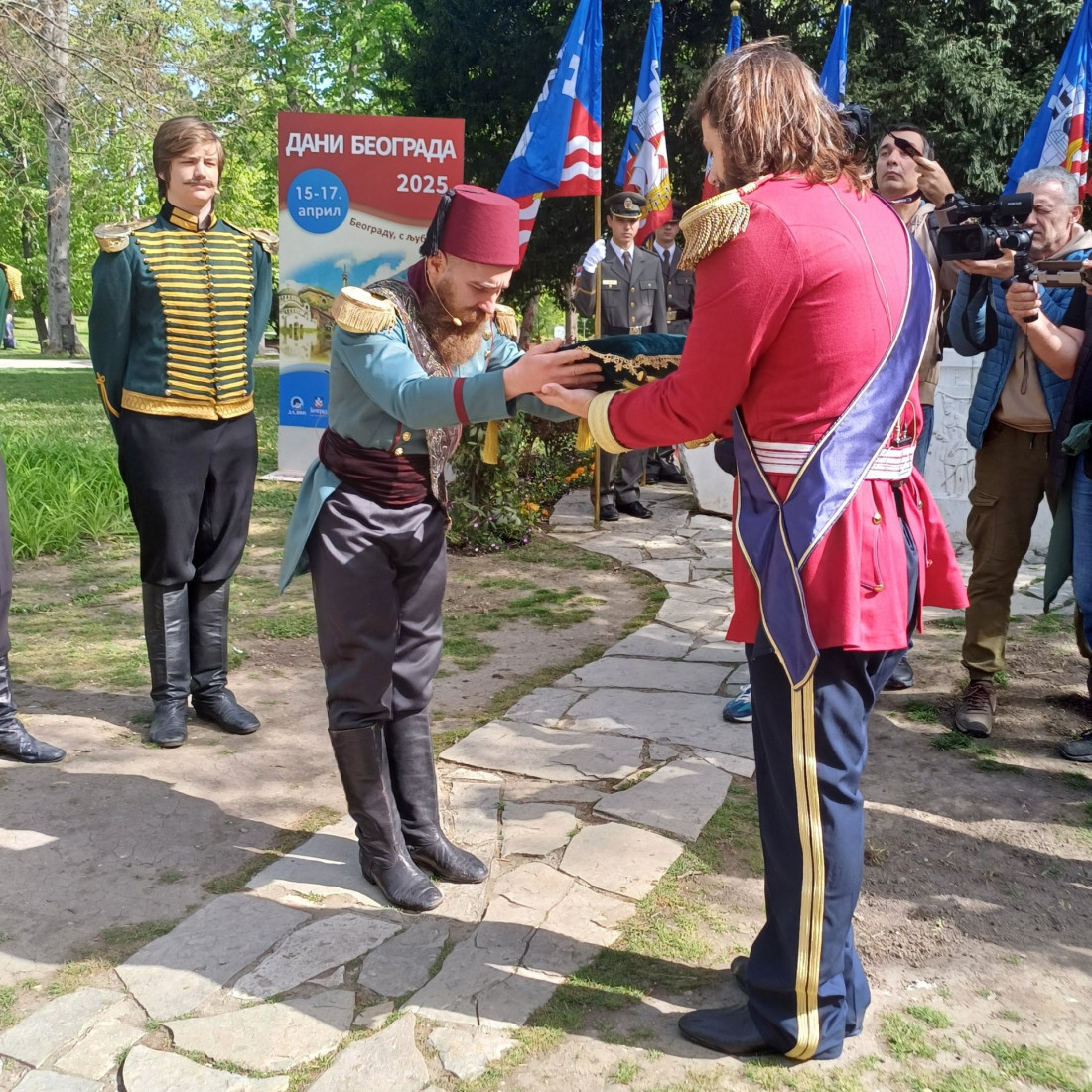 Obeleženo 158 godina od predaje ključeva grada Beograda: Svečani defile, orkestar i konjička brigada! Pogledajte najlepše momente (FOTO)