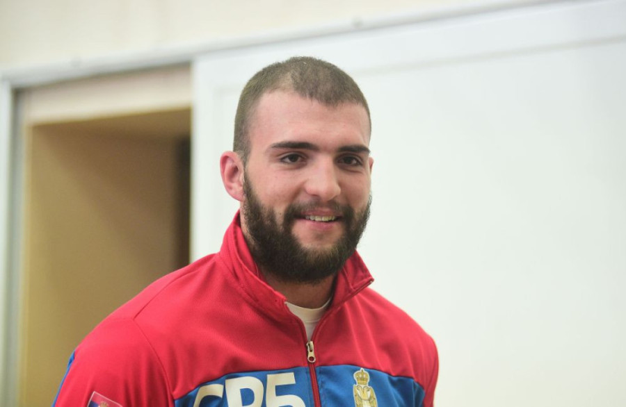 Veljko Ražnatović se povredio, a sad već trenira: Pokazao šta radi, mora da ostane u formi! (FOTO)