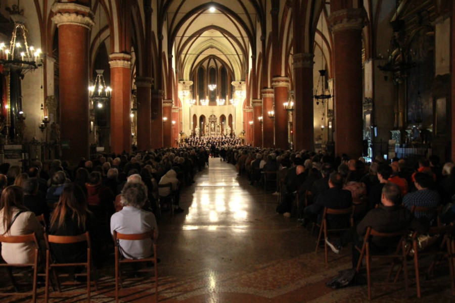 Polučasovne ovacije za Mariju Jelić u Bolonji: Spektakularno izvođenje čuvenog Verdijevog "Rekvijema" (FOTO)