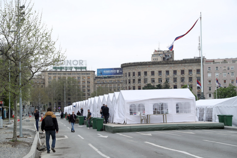 Oglasio se MUP: Apsolutna laž navodi da javna okupljanja u Pionirskom parku nisu prijavljena!