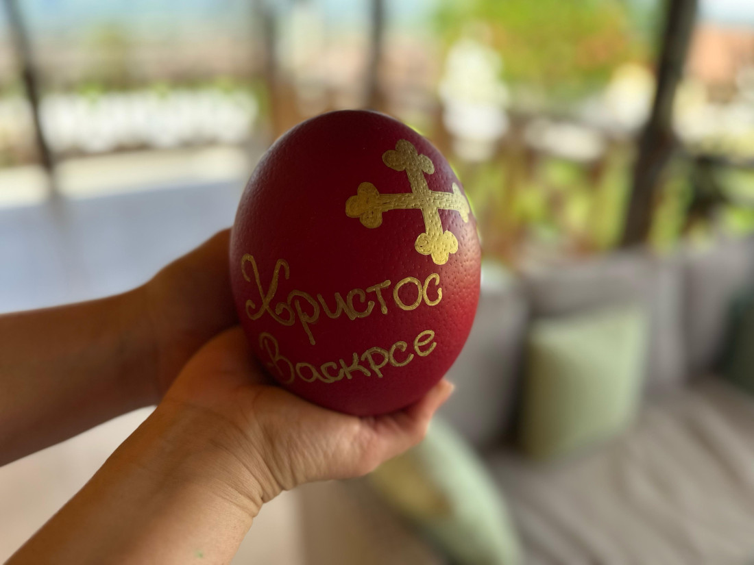 Senzacija u domu porodice Nikolić iz Čačka: Za Vaskrs ofarbali jaje teško čak tri kilograma