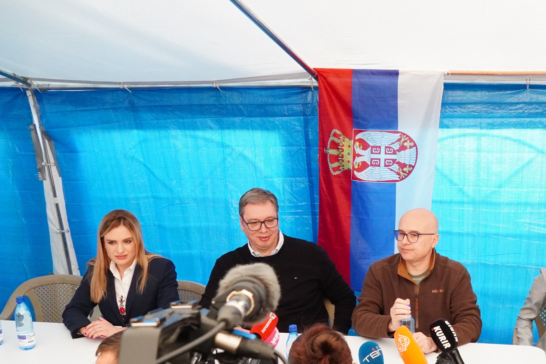 Vučić sa studentima koji žele da uče: Hvala što ste izdržali linč - svima ste nam dali snagu (FOTO/VIDEO)