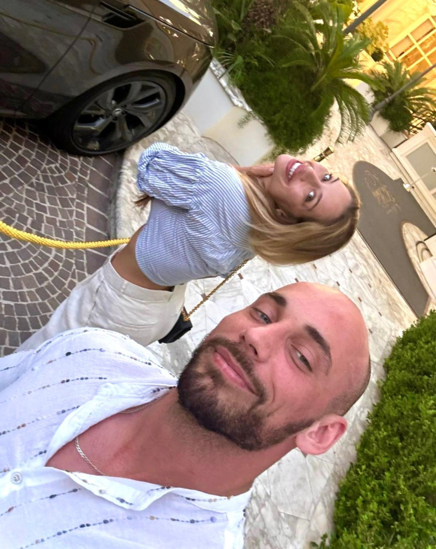 Tea Tairović prvi put o venčanju: Osećam se ispunjeno i srećno!