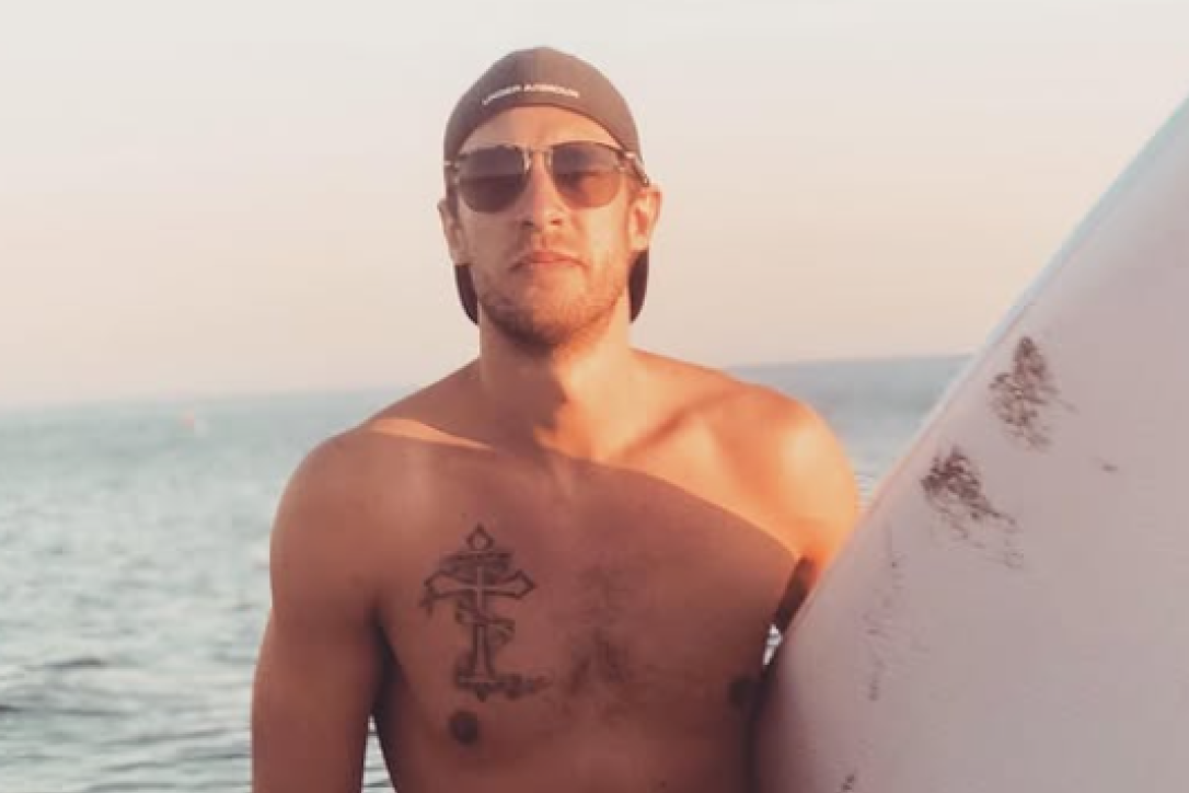 Naš poznati glumac čeka dete sa Ruskinjom! Objavio najlepše vesti